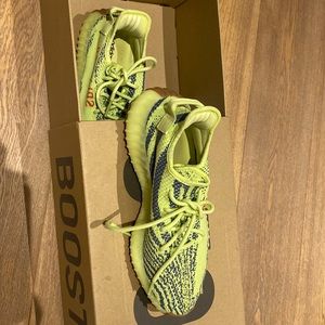 Yeezy, with box. Worn once